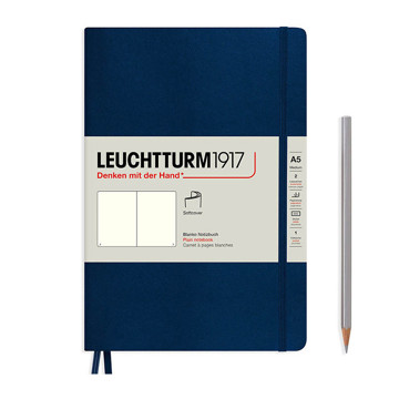 LEUCHTTURM1917 Medium A5 Softcover notitieboek Navy blanco